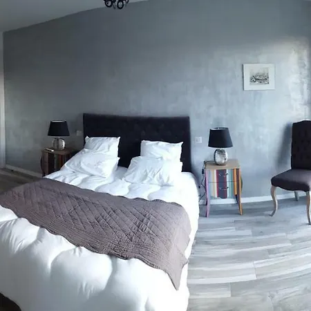 Nocleg ze śniadaniem La Vertabelle 3*